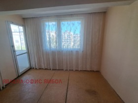 1 quarto Diana, Iambol 10
