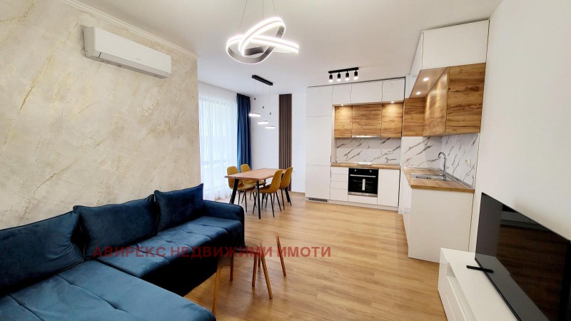 In vendita  1 camera da letto Plovdiv , Hristo Smirnenski , 60 mq | 87751742