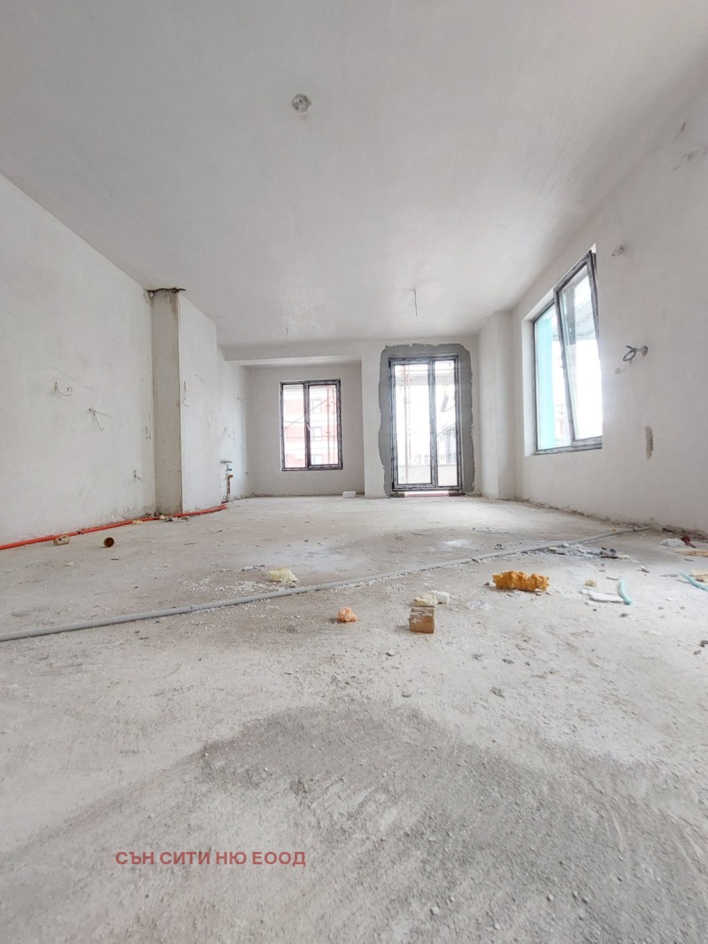 Zu verkaufen  2 Schlafzimmer Sofia , Mladost 1 , 147 qm | 68203229 - Bild [2]
