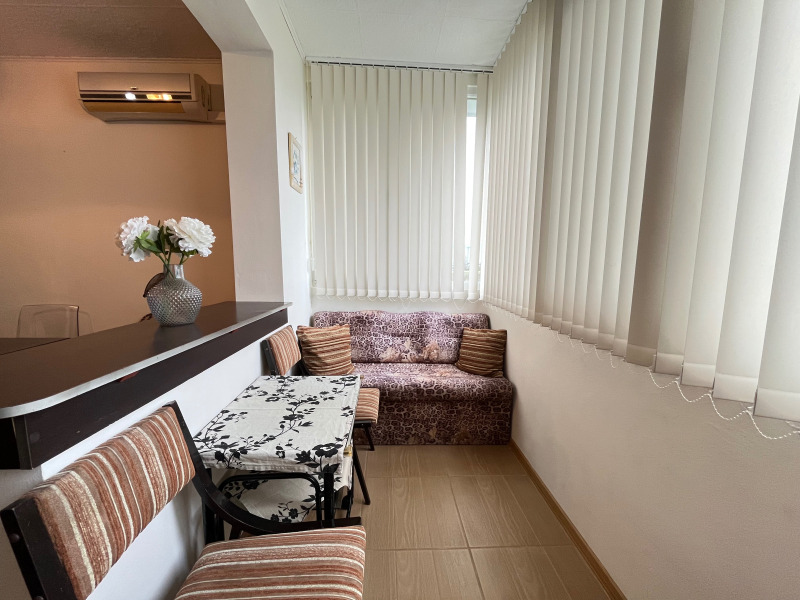 Продава 3-СТАЕН, гр. Варна, Изгрев, снимка 5 - Апартаменти - 52385302