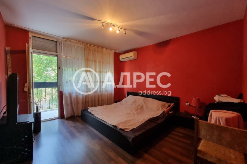 Продава МНОГОСТАЕН, гр. София, Мусагеница, снимка 12 - Апартаменти - 53083118