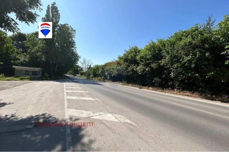 Продава  Парцел град Шумен , Тракия , 7495 кв.м | 44991375 - изображение [8]