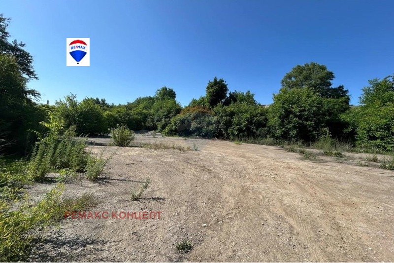 Продава  Парцел град Шумен , Тракия , 7495 кв.м | 44991375 - изображение [5]