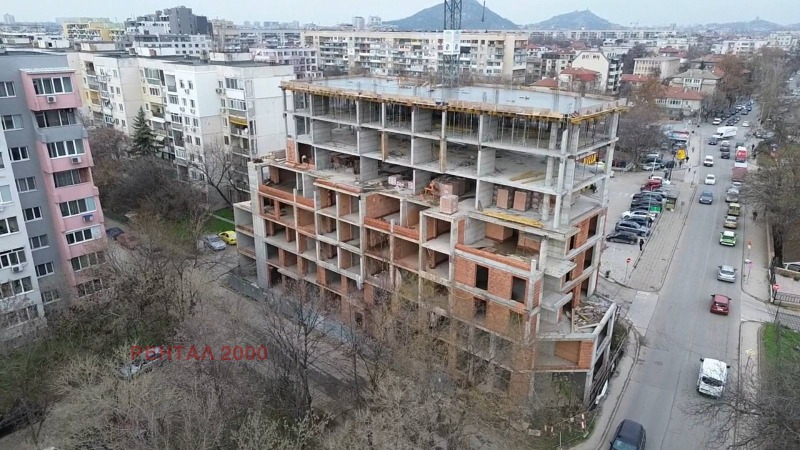 Продава 3-СТАЕН, гр. Пловдив, Кючук Париж, снимка 3 - Апартаменти - 49051163