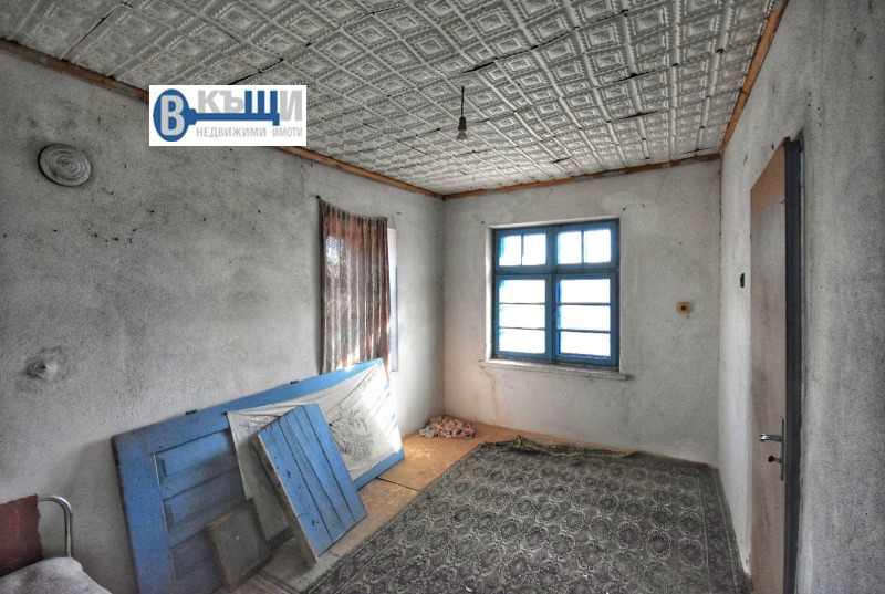 Продава КЪЩА, с. Долна Липница, област Велико Търново, снимка 8 - Къщи - 53174099