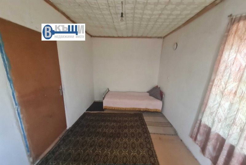 Продава КЪЩА, с. Долна Липница, област Велико Търново, снимка 6 - Къщи - 53174099