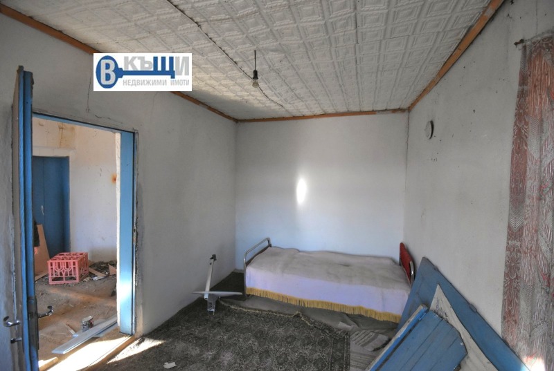 Продава КЪЩА, с. Долна Липница, област Велико Търново, снимка 7 - Къщи - 53174099