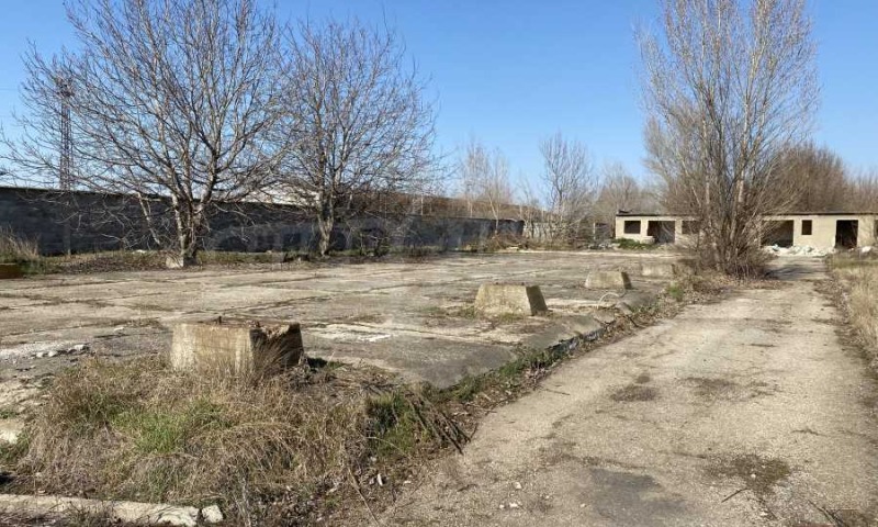 For Sale  Plot Vidin , Promishlena zona - Sever , 44052 sq.m | 24113790 - image [9]