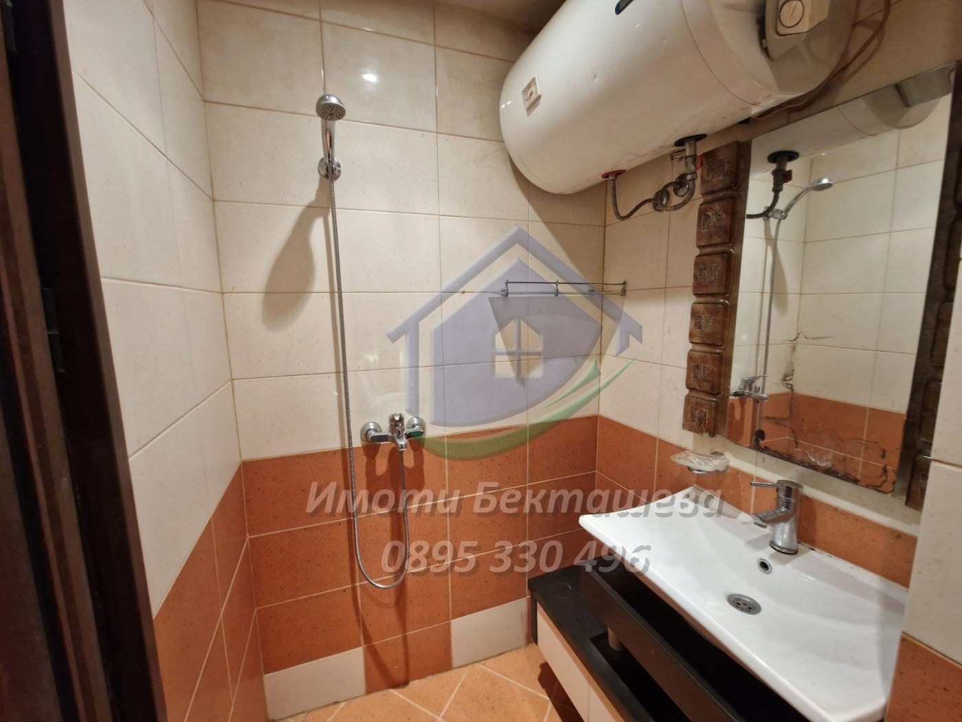 Продава 2-СТАЕН, гр. Русе, Широк център, снимка 16 - Апартаменти - 53849379