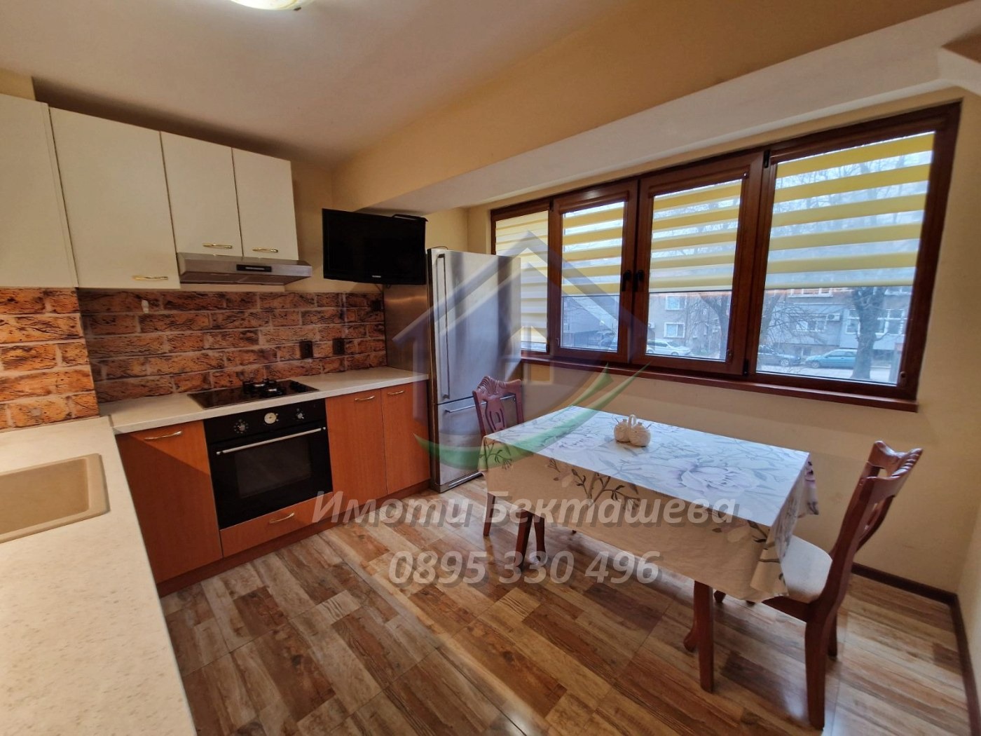 Продава 2-СТАЕН, гр. Русе, Широк център