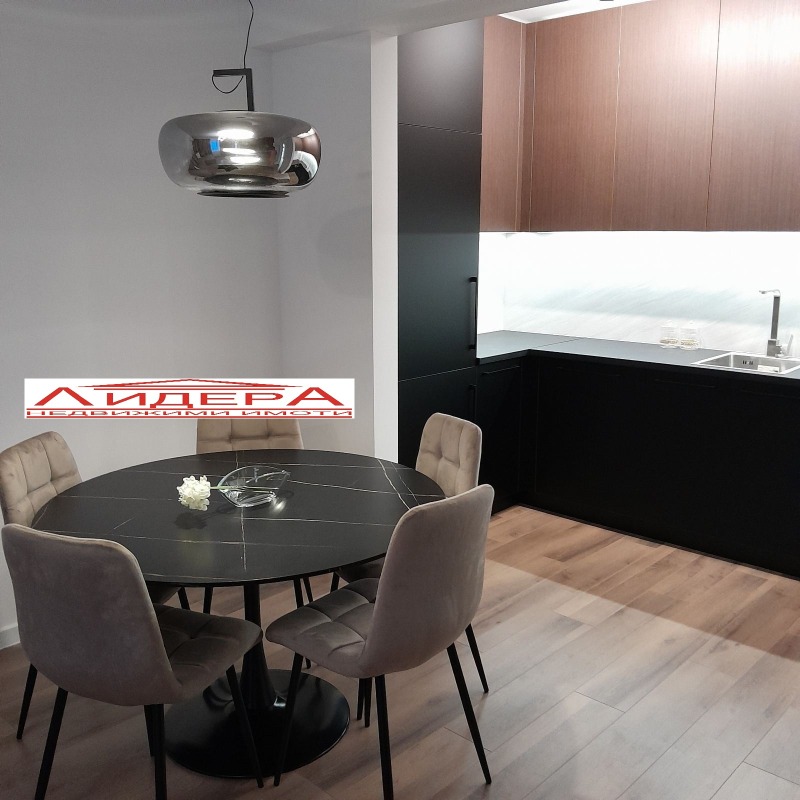 In vendita  1 camera da letto Plovdiv , Ostromila , 86 mq | 38943940