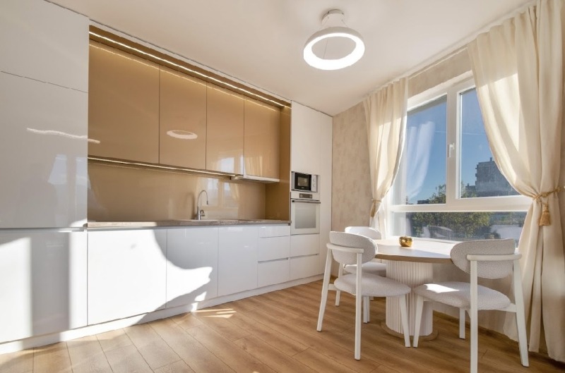 Продава 2-СТАЕН, гр. Пловдив, Кючук Париж, снимка 2 - Апартаменти - 52538172