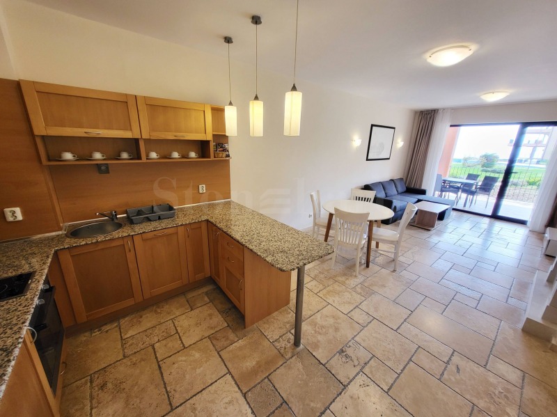 Продава 3-СТАЕН, с. Топола, област Добрич, снимка 2 - Апартаменти - 53154303