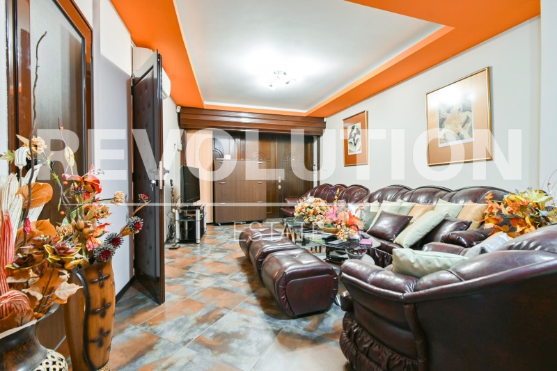 En venta  3+ dormitorios Sofia , Vitosha , 120 metros cuadrados | 24983015 - imagen [2]