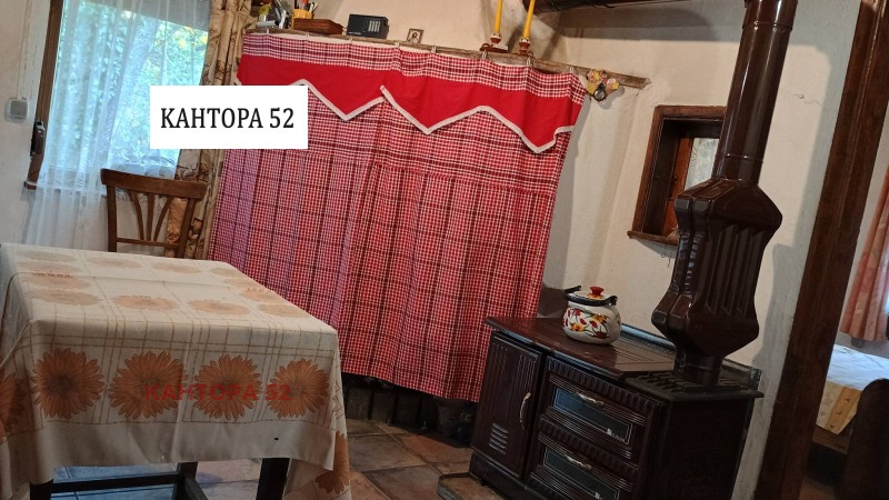 Продава КЪЩА, гр. Елена, област Велико Търново, снимка 15 - Къщи - 49224772