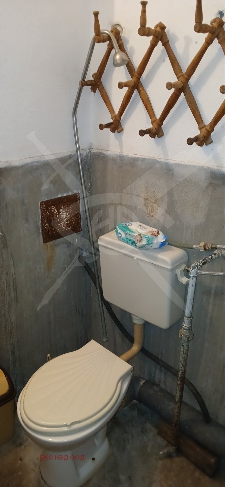 Eladó  Ház régió Plovdiv , Begovo , 130 négyzetméter | 63002767 - kép [5]
