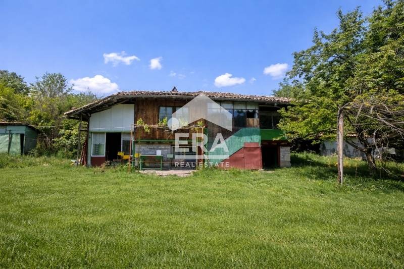 Продава КЪЩА, с. Тръбач, област Разград, снимка 4 - Къщи - 54772539