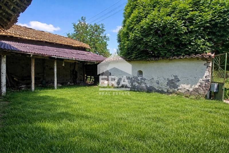 Продава КЪЩА, с. Тръбач, област Разград, снимка 7 - Къщи - 53677556