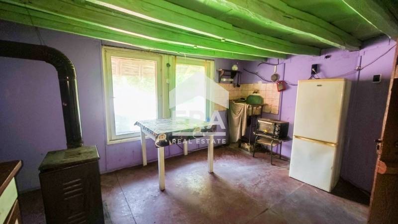 Продава КЪЩА, с. Тръбач, област Разград, снимка 7 - Къщи - 54772539