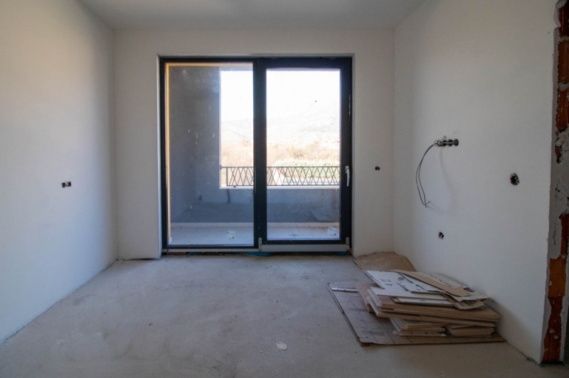 Продава КЪЩА, гр. Сливен, в.з. Сливен, снимка 6 - Къщи - 53016624