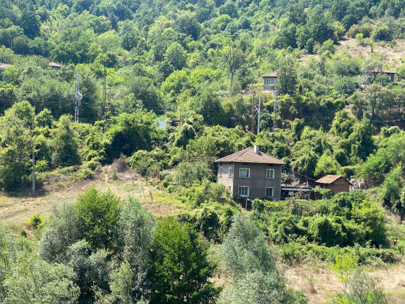 Продава  Парцел област София , с. Левище , 696 кв.м | 10430745 - изображение [4]