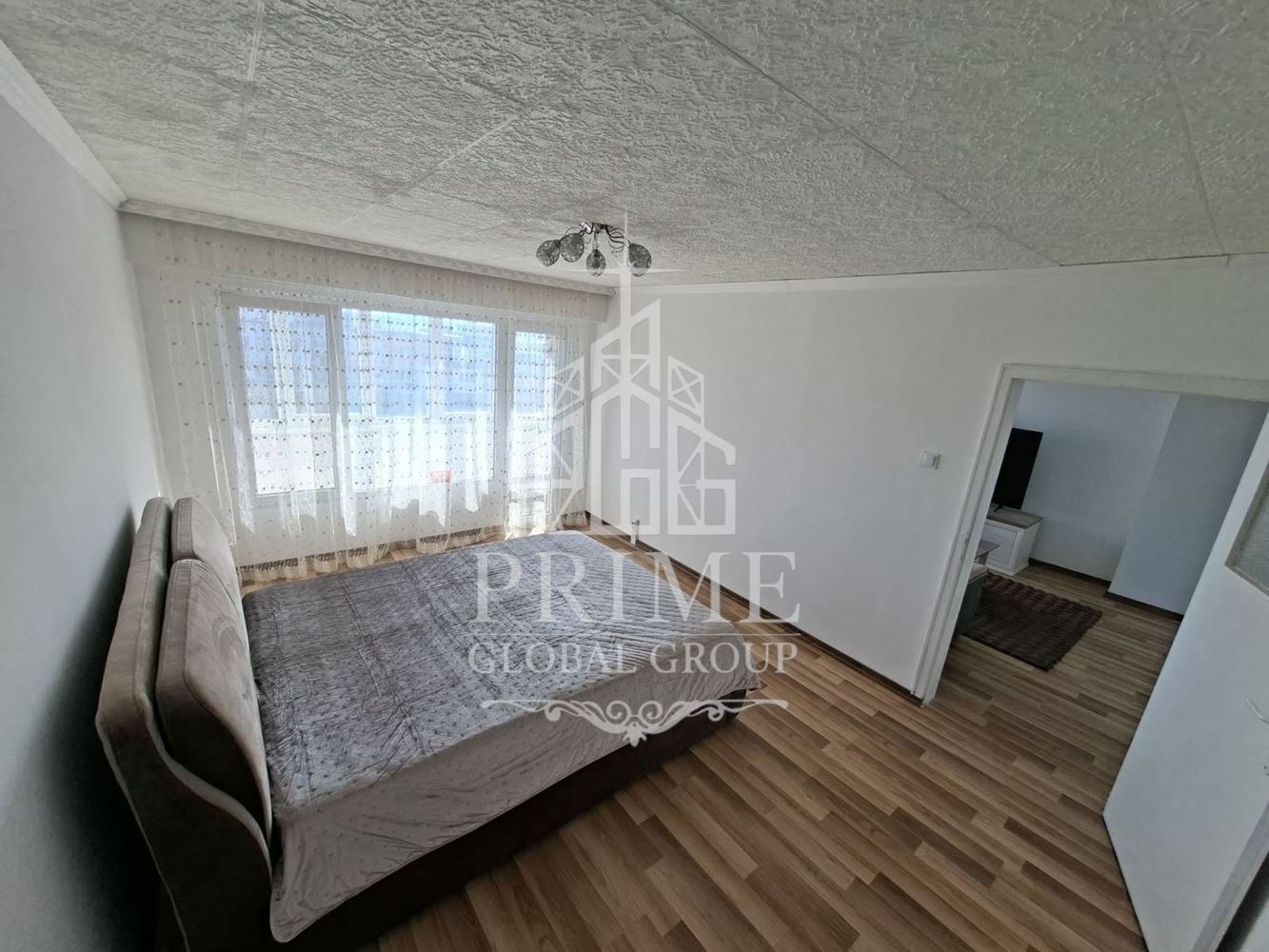 Продава 4-СТАЕН, гр. Варна, Цветен квартал, снимка 4 - Апартаменти - 54252312