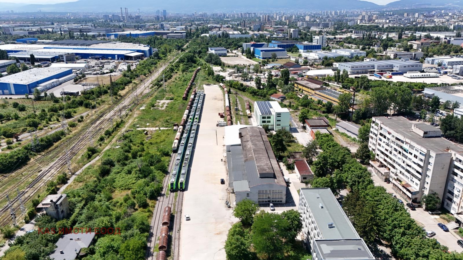 Продава БИЗНЕС ИМОТ, гр. София, Илиянци