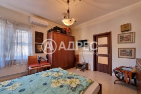 1 quarto Iavorov, Sofia 7