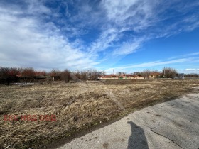 Grund Byala reka, region Plovdiv 2