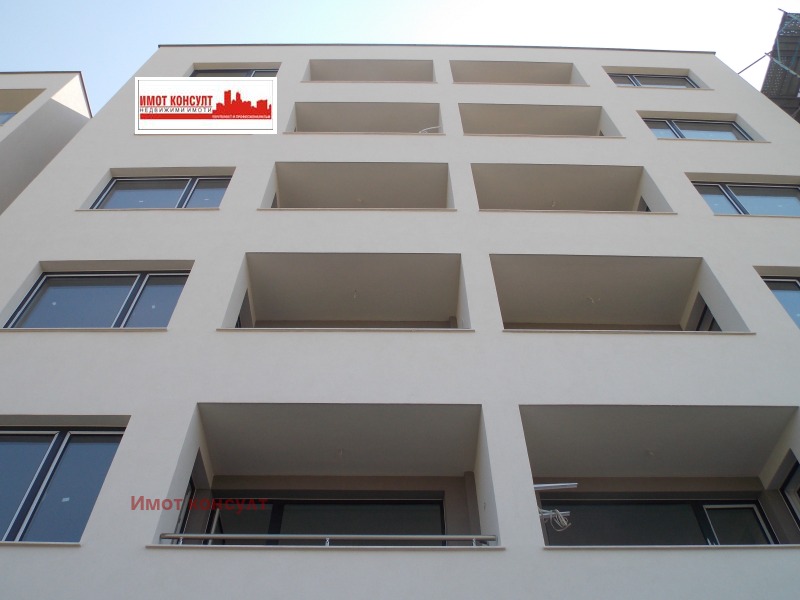 À venda  1 quarto Plovdiv , Karchiiaka , 67 m² | 60272919