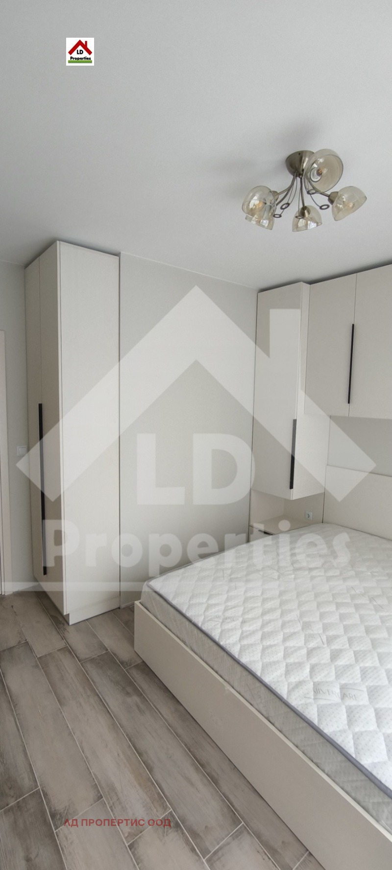 À venda  2 quartos Varna , k.k. Sv.Sv. Konstantin i Elena , 76 m² | 75642233 - imagem [7]