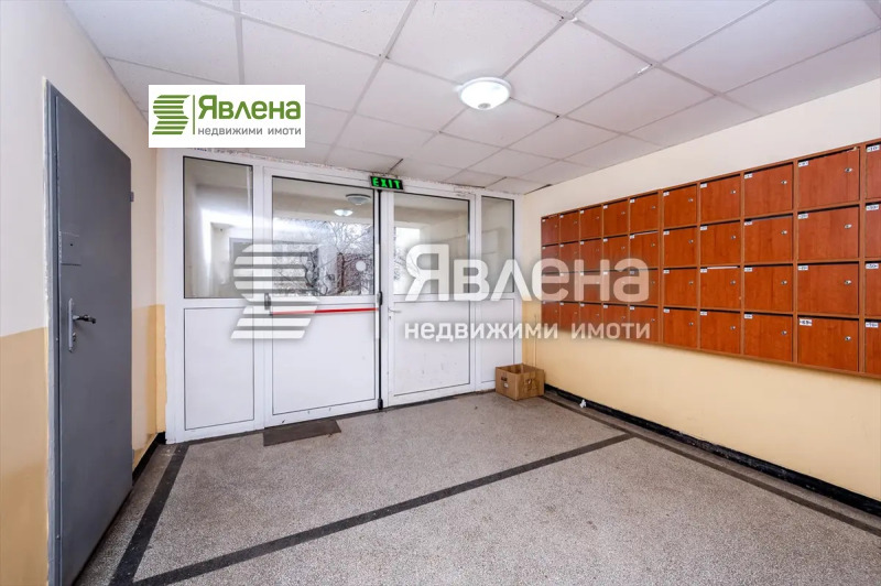 Продава 3-СТАЕН, гр. София, Света Троица, снимка 10 - Aпартаменти - 49115104