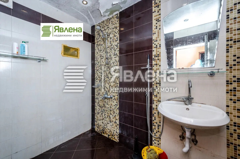 Продава 3-СТАЕН, гр. София, Света Троица, снимка 6 - Aпартаменти - 49115104