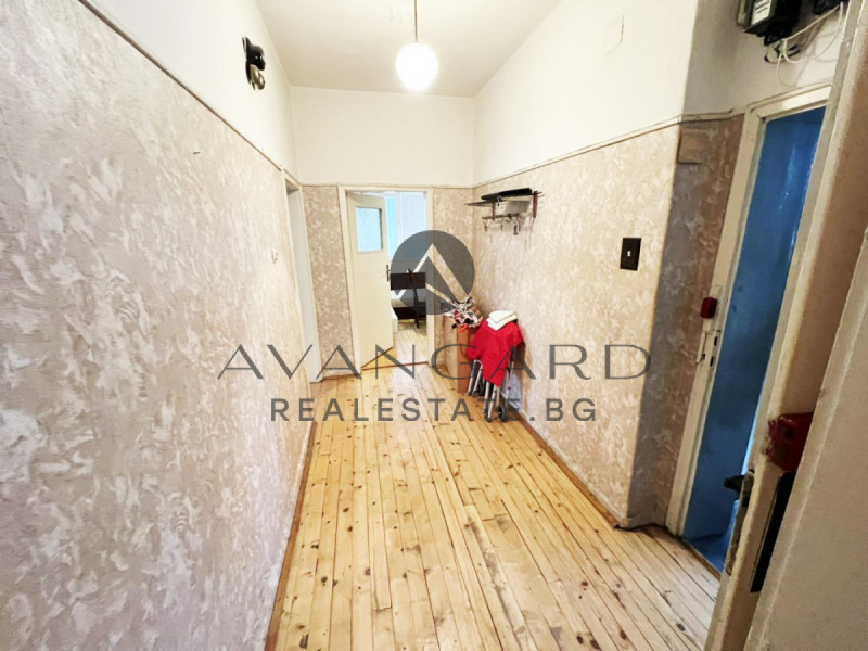 Myytävänä  3+ makuuhuone Plovdiv , Tsentar , 125 neliömetriä | 55811242 - kuva [14]