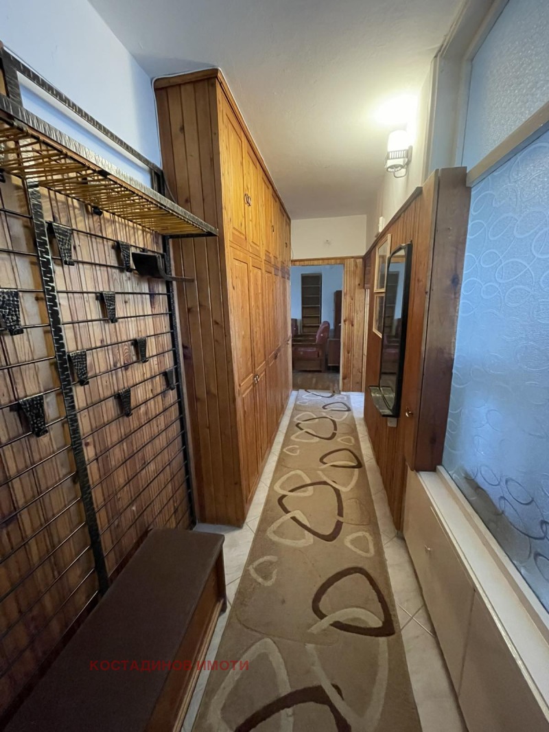 Продава  2-стаен град Пловдив , Изгрев , 63 кв.м | 17889316 - изображение [15]