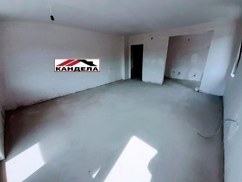 Te koop  2 slaapkamers Plovdiv , Ostromila , 117 m² | 96260020