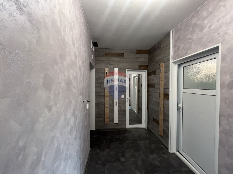 Продава  3-стаен град Варна , Младост 1 , 106 кв.м | 66133019 - изображение [8]