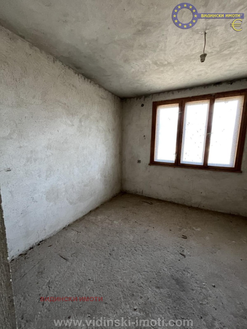 Til salgs  Hus region Vidin , Dunavtsi , 342 kvm | 28128393 - bilde [2]