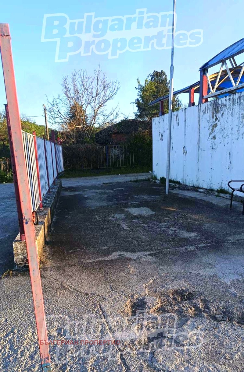 Продава БИЗНЕС ИМОТ, с. Ясеновец, област Разград, снимка 6 - Други - 50171919