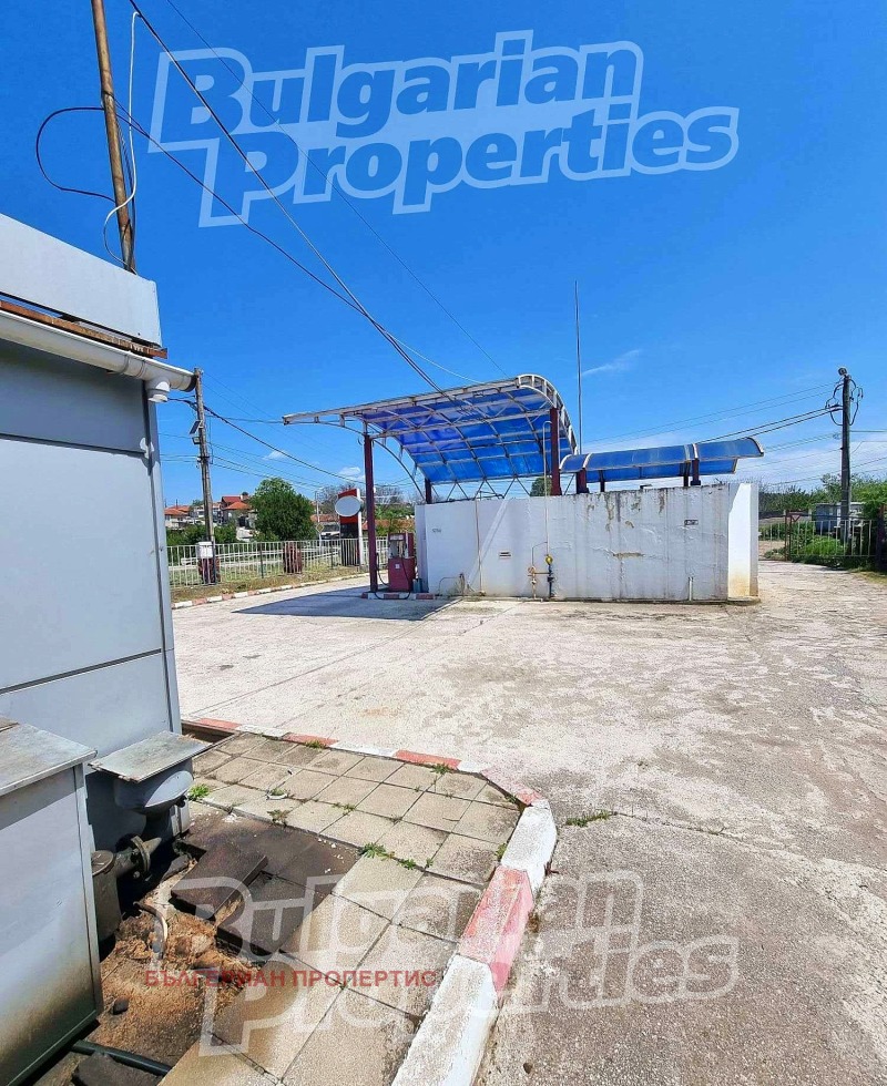 Продава БИЗНЕС ИМОТ, с. Ясеновец, област Разград, снимка 4 - Други - 50171919