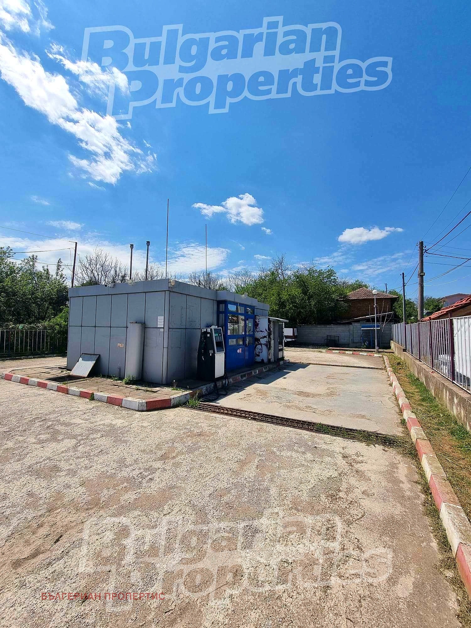 Продава БИЗНЕС ИМОТ, с. Ясеновец, област Разград, снимка 2 - Други - 50171919