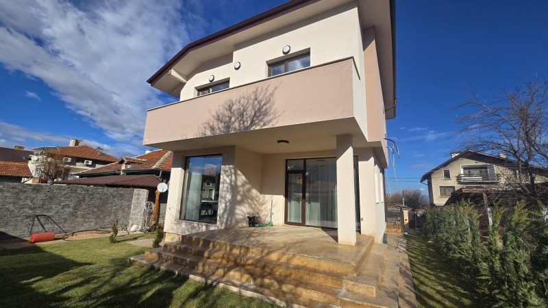 À venda  Casa Sofia , Lozen , 310 m² | 42749146 - imagem [2]