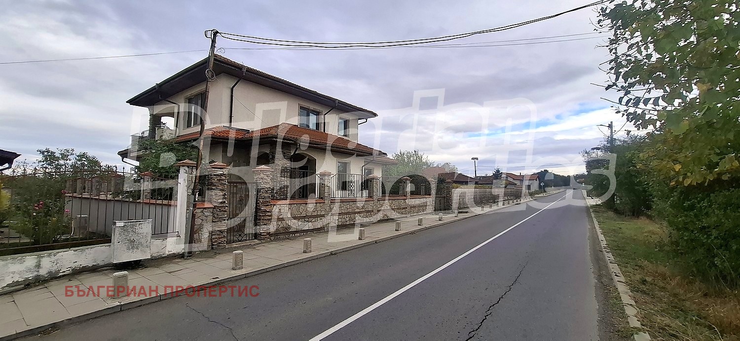 Продава КЪЩА, гр. Поморие, област Бургас, снимка 2 - Къщи - 56609950