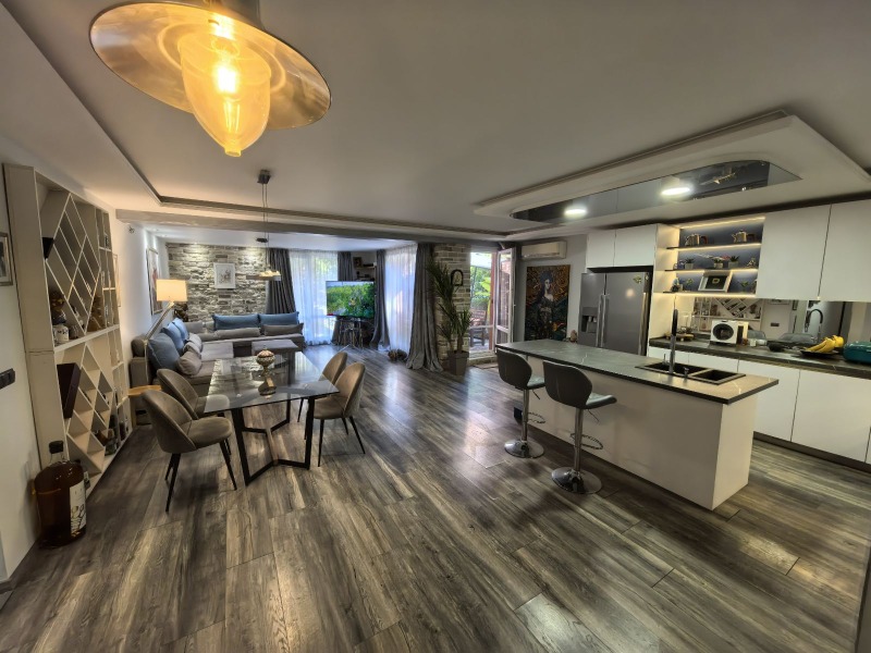 Продава 3-СТАЕН в град София, Бояна - 135 кв.м / 415 000 € » 811 669.45 лв., БОКАР НЕДВИЖИМИ ИМОТИ