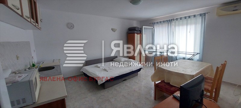 Продава  2-стаен област Бургас , гр. Поморие , 69 кв.м | 40385619