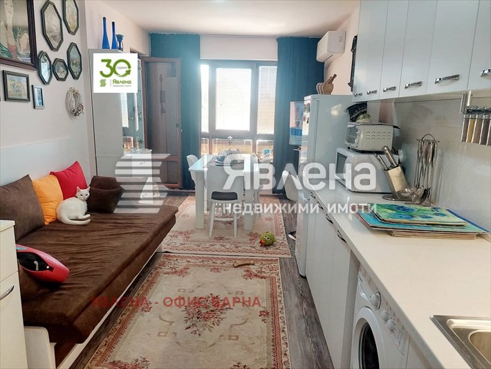 Продава 2-СТАЕН, гр. Варна, Колхозен пазар