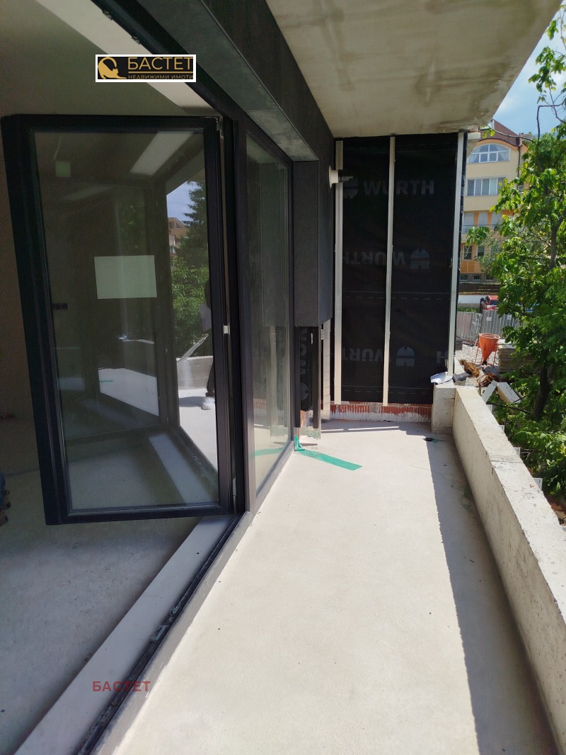 Продаја  2 спаваће собе Софија , Бојана , 128 м2 | 92764132