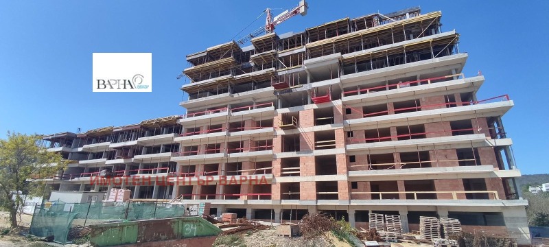 À venda  2 quartos Varna , Cveten kvartal , 104 m² | 64611252