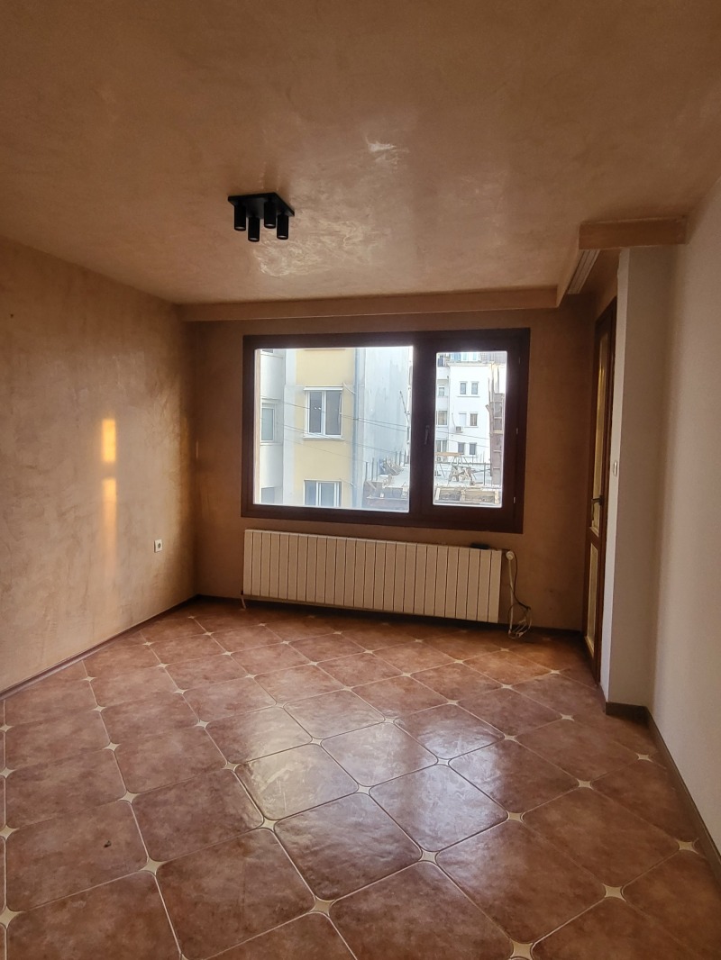 Te koop  2 slaapkamers Pleven , Idealen tsentar , 84 m² | 42930145 - afbeelding [11]