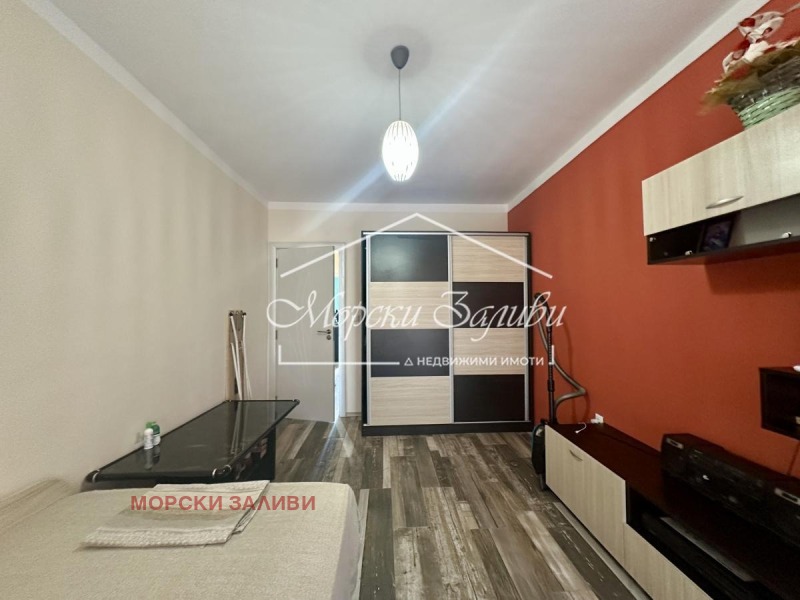 À venda  2 quartos Burgas , Centar , 74 m² | 84247058 - imagem [10]